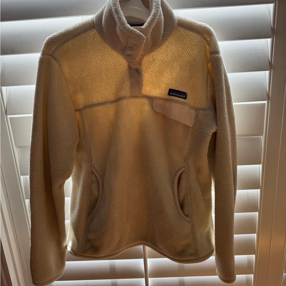 Patagonia Cream Fleece Jacket